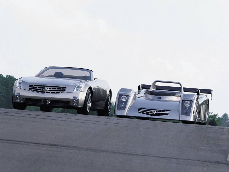  Cadillac Evoq Concept 1999 года  (фото 1 из 41)